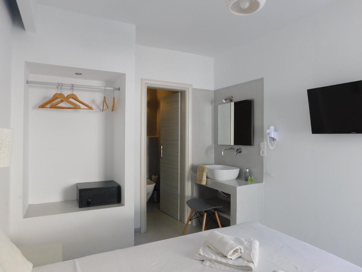 Capital Centro Rooms 산토리니 외부 사진